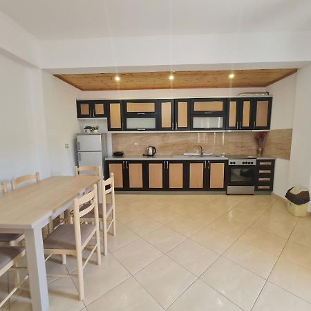 Glow Two Bedroom Apartment Ксамил Экстерьер фото